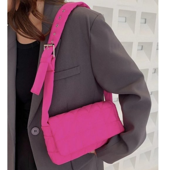 hot pink quilted shoulder bag trending cute fun - Picture 6 of 7